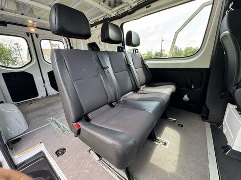 Used 2019 Mercedes-Benz Sprinter 144 image 20