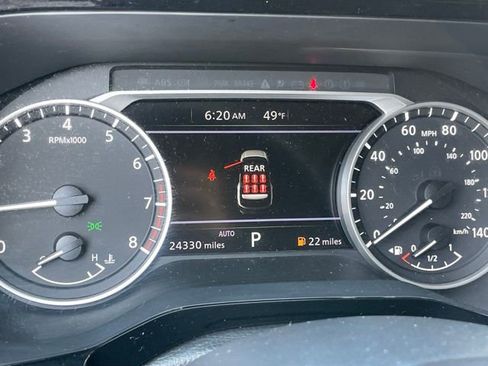 Certified 2023 Nissan Pathfinder SV w/ Black Appearance Package AWD/4WD image 17