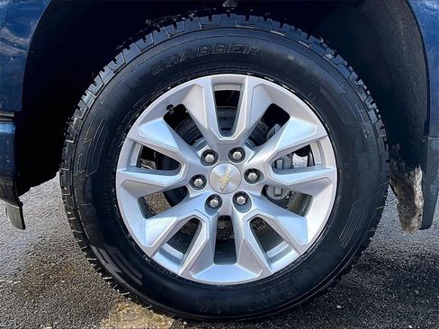 Used 2019 Chevrolet Silverado 1500 Custom w/ Custom Value Package image 7