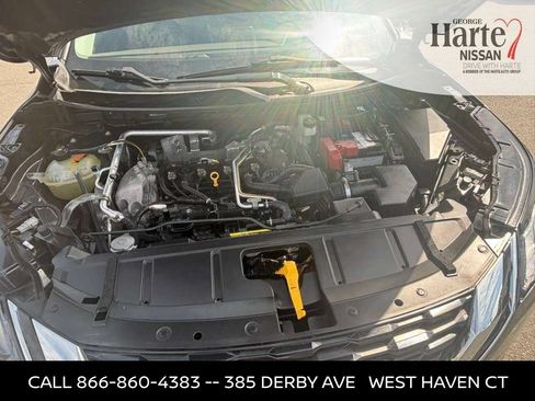 Used 2021 Nissan Rogue SV w/ Premium Package AWD/4WD image 30