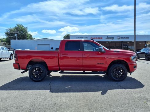 Used 2024 RAM 2500 Big Horn w/ Night Edition AWD/4WD image 20