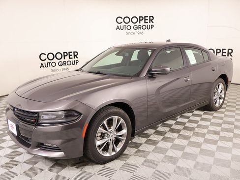 Used 2021 Dodge Charger SXT w/ Driver Convenience Group image 11