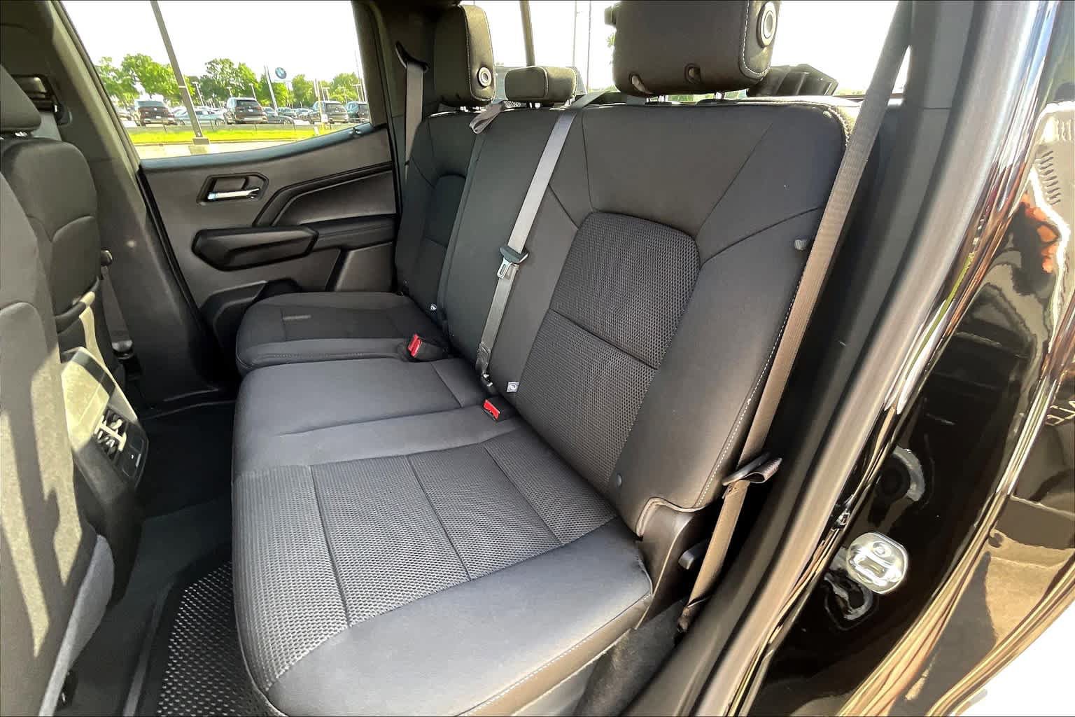 Used 2024 Chevrolet Colorado LT w/ LT Convenience Package RWD image 20
