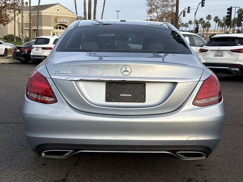 Used 2018 Mercedes-Benz C 300 Sedan image 17