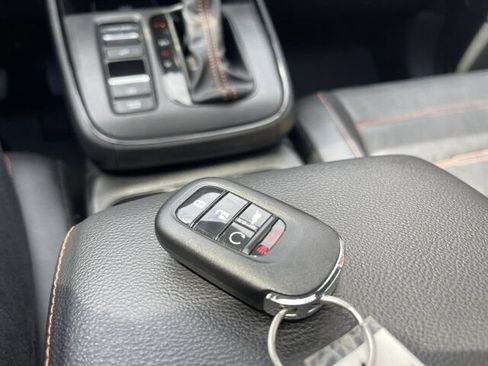 Used 2025 Honda CR-V Touring image 38