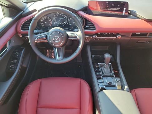 New 2026 MAZDA MAZDA3 Hatchback w/Premium Plus Pkg image 14