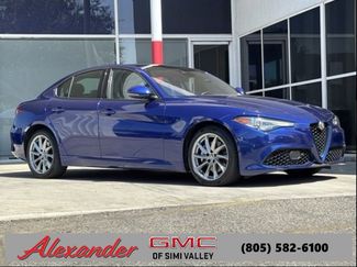 Used 2023 Alfa Romeo Giulia Sprint image 1