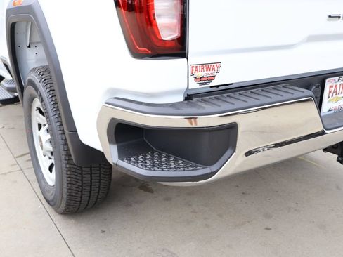 New 2026 GMC Sierra 3500 Pro AWD/4WD image 27