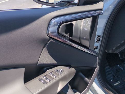 Certified 2025 BMW X3 xDrive30i w/ Premium Package image 14