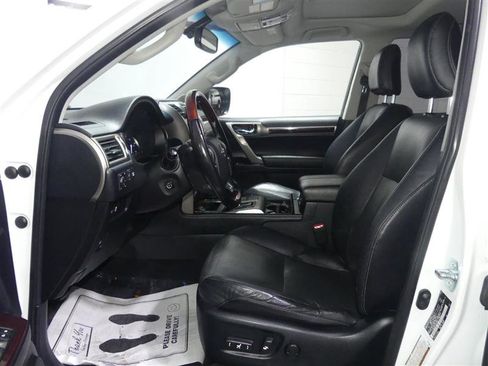 Used 2018 Lexus GX 460 Premium image 22