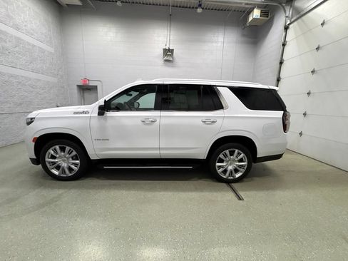 Used 2023 Chevrolet Tahoe High Country AWD/4WD image 7