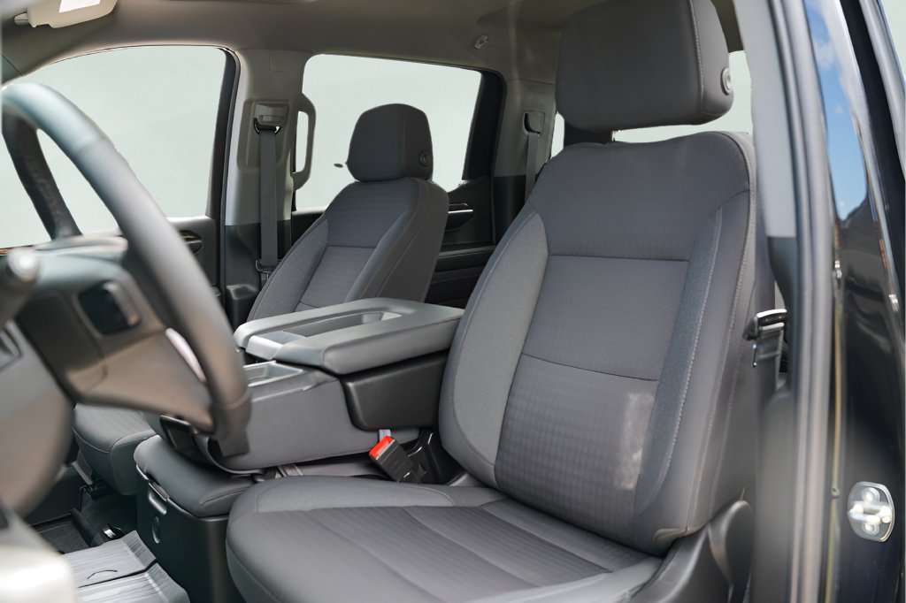 Used 2023 GMC Sierra 1500 Elevation RWD image 9