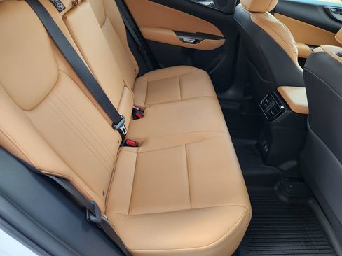 Certified 2025 Lexus NX 250 FWD w/ Accessory Package (2T) image 32