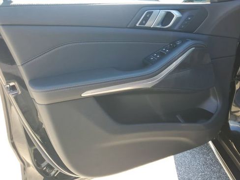 Used 2023 BMW X5 sDrive40i w/ Premium Package image 19