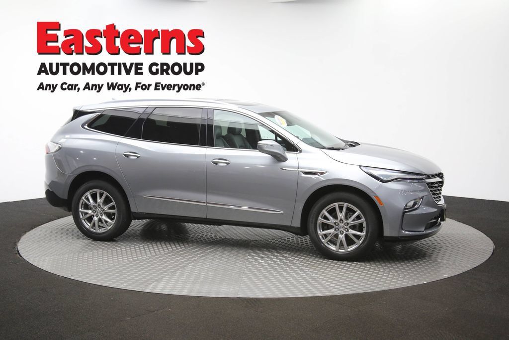 Used 2023 Buick Enclave Essence w/ Experience Buick Package FWD image 50