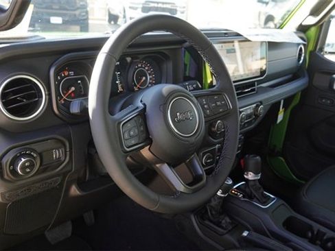 New 2026 Jeep Gladiator Sport image 16