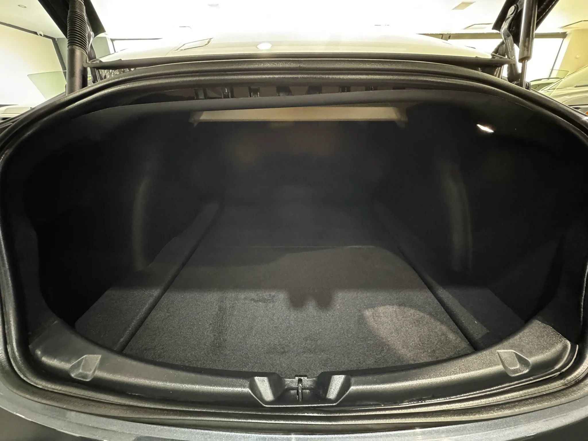 Used 2023 Tesla Model 3 Standard Range RWD image 19