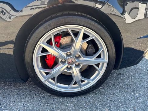Used 2023 Chevrolet Corvette Stingray Premium Cpe w/ Z51 Performance Package RWD image 26