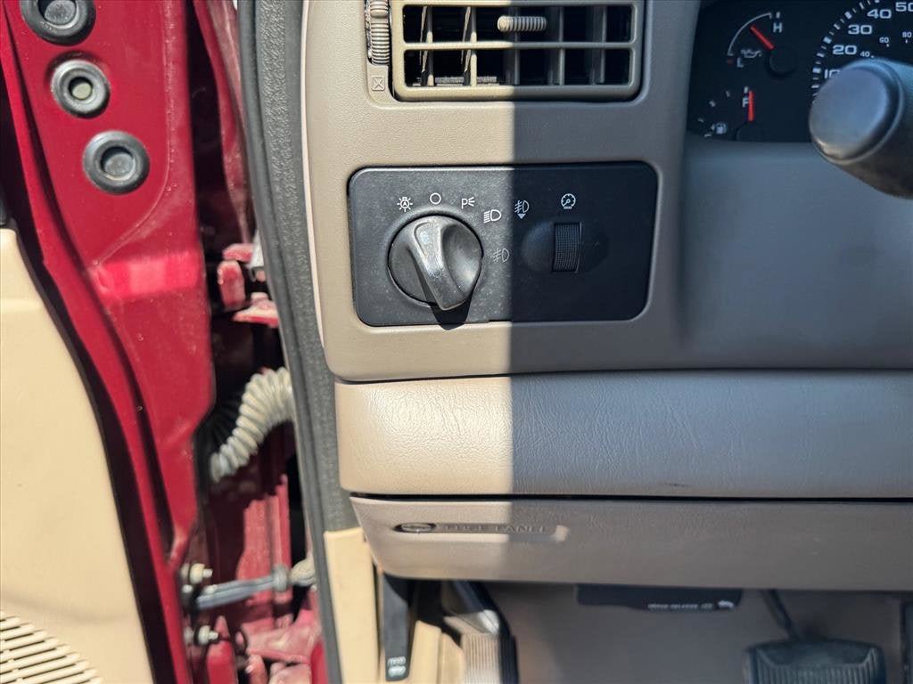 Used 2004 Ford F250 Lariat AWD/4WD image 23