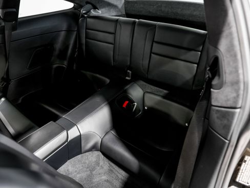Used 2020 Porsche 911 Carrera S image 23