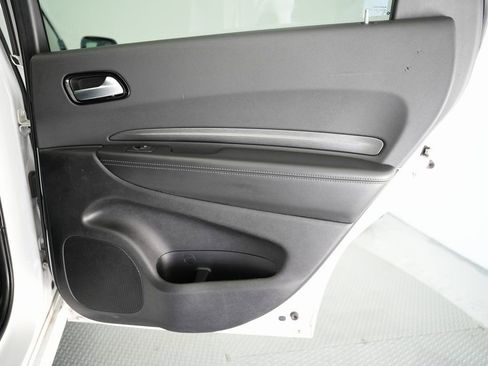 Used 2021 Dodge Durango SXT image 37