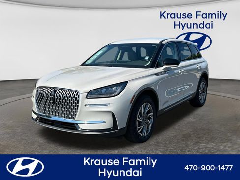 Used 2023 Lincoln Corsair FWD image 3