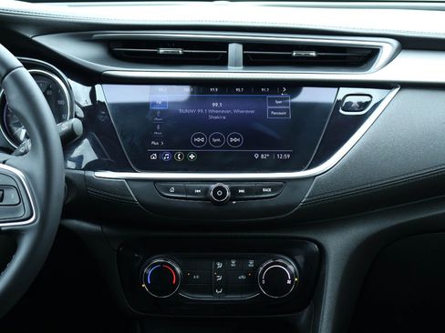 Used 2020 Buick Encore GX Preferred w/ Sport Touring Package image 16