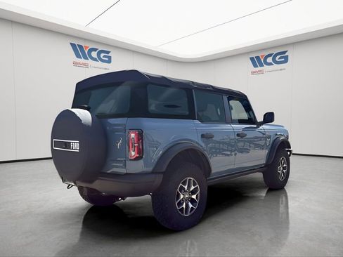 Used 2022 Ford Bronco Badlands image 7