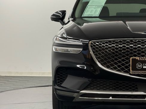 Used 2025 Genesis GV70 2.5T Advanced w/ Advanced Package image 4