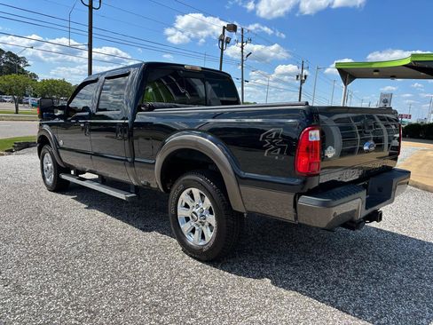 Used 2016 Ford F250 King Ranch AWD/4WD image 3