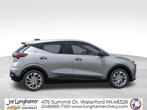 New 2027 Chevrolet Bolt LT image 5