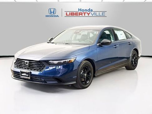 Certified 2025 Honda Accord SE image 2