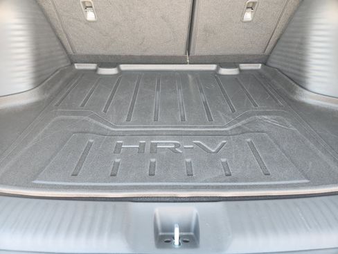 Certified 2023 Honda HR-V LX image 31