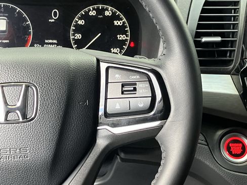 Certified 2025 Honda Odyssey EX-L image 22