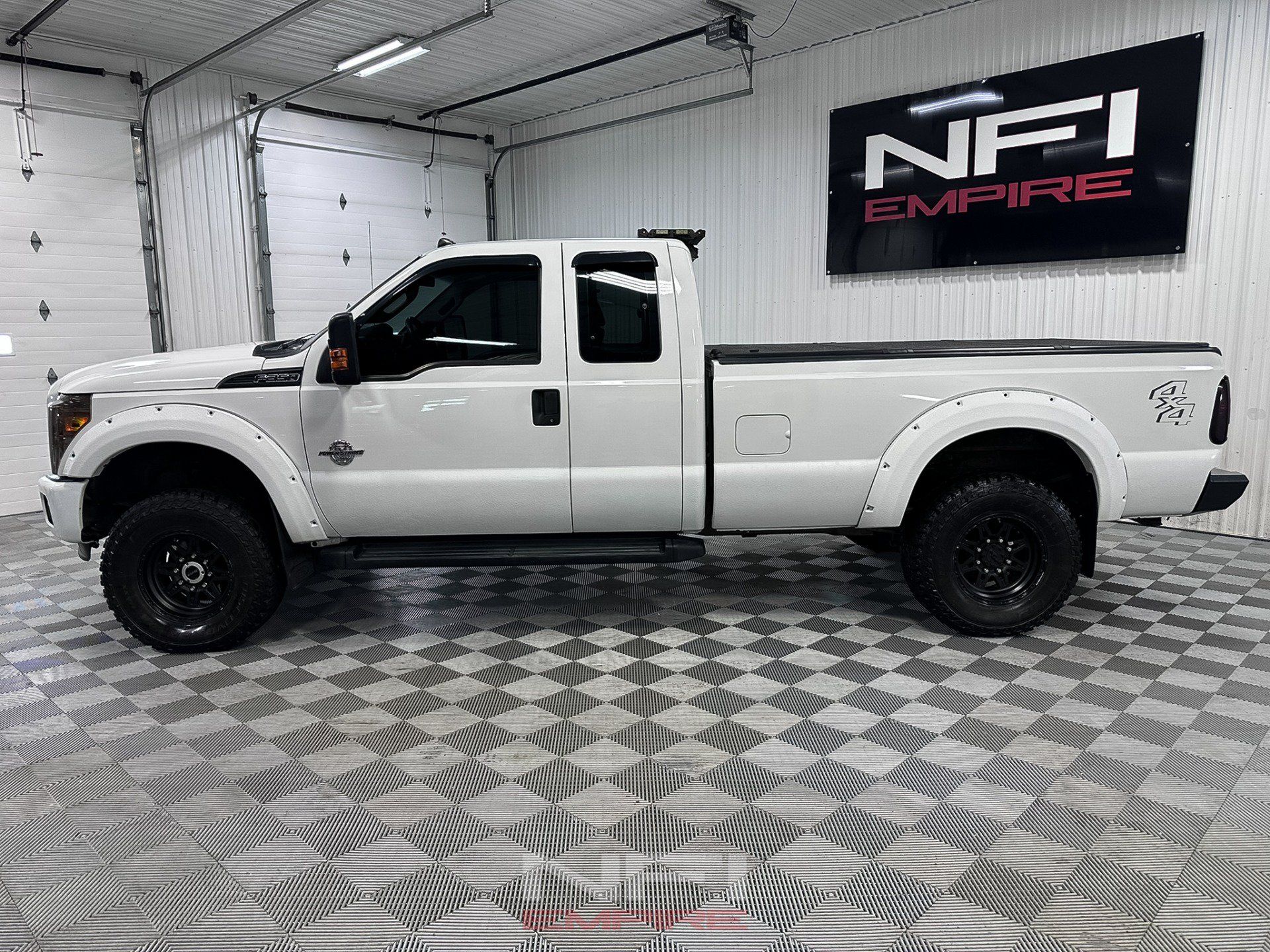 Used 2015 Ford F350 XL w/ Power Equipment Group AWD/4WD image 2