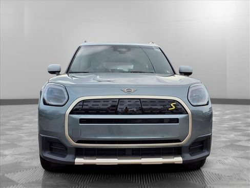 Certified 2025 MINI Cooper Countryman SE image 8