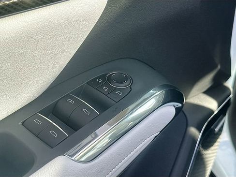 New 2026 Chevrolet Traverse High Country w/ LPO, Floor Liner Package image 17