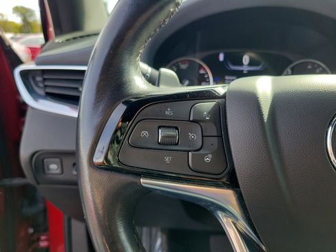 Used 2024 Buick Enclave Premium image 22