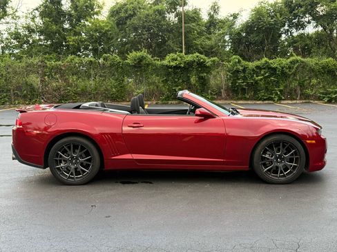 Used 2015 Chevrolet Camaro LT RWD image 18