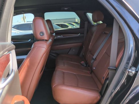 Used 2020 Cadillac XT5 Sportv w/ LPO, Floor Liner Package AWD/4WD image 13