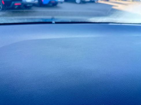 Used 2025 Toyota Corolla LE image 18