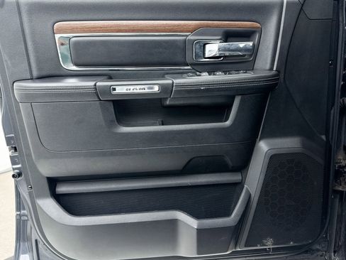 Used 2013 RAM 1500 Laramie w/ Convenience Group image 30