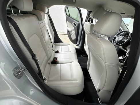 Used 2020 Mercedes-Benz GLA 250 image 17
