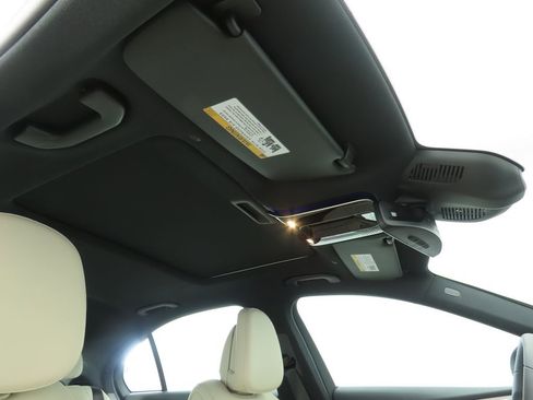 Certified 2025 Mercedes-Benz C 300 Sedan image 18