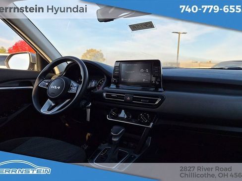 Used 2023 Kia Seltos LX image 25