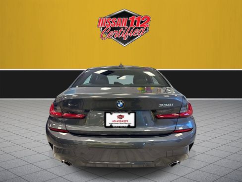 Used 2021 BMW 330i xDrive Sedan w/ M Sport Package AWD/4WD image 6