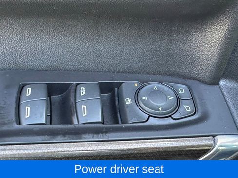 Used 2021 Chevrolet Silverado 1500 LT image 21