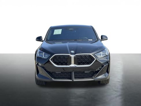 Used 2025 BMW X2 xDrive28i w/ Technology Package AWD/4WD image 3