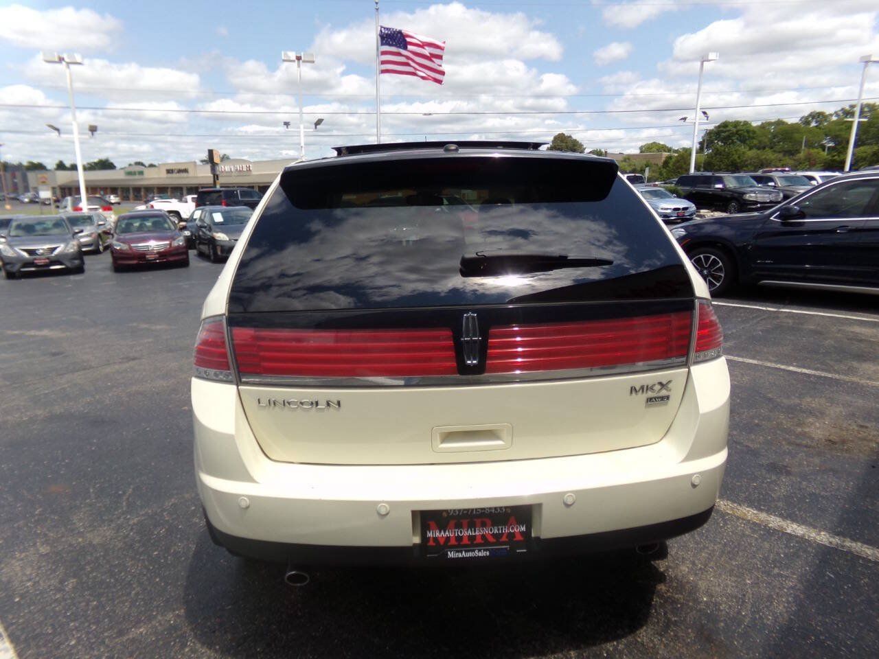 Used 2008 Lincoln MKX AWD image 3