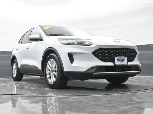 Used 2021 Ford Escape SE w/ Convenience Package FWD image 38